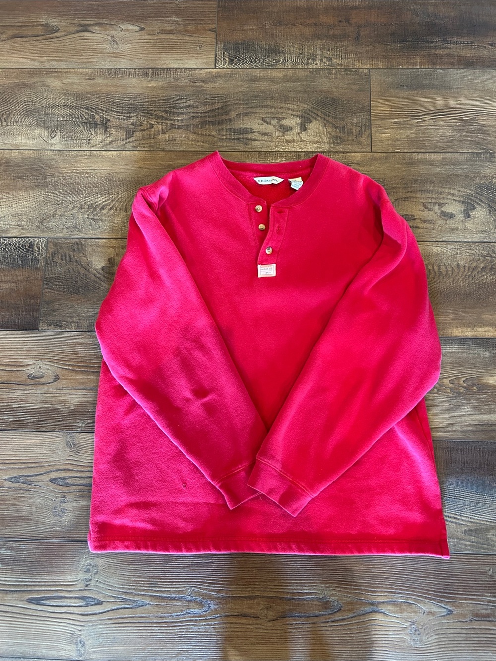 G.H. Bass & Co. Men's Bright Red Henley Sweatshirt
